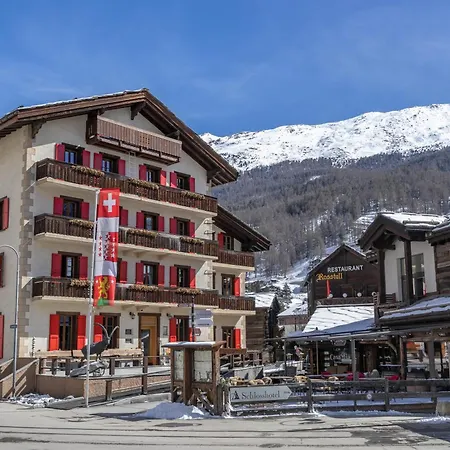 Bahnhof * Zermatt