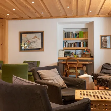 Bahnhof Ξενοδοχείο *