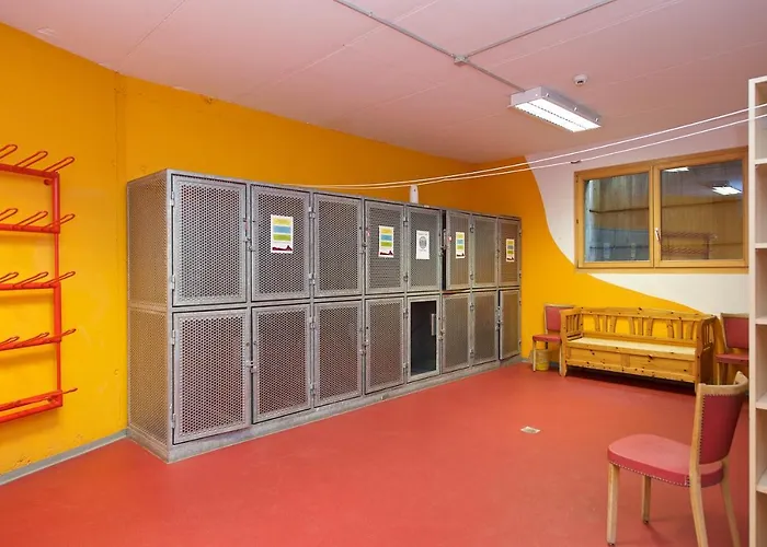 Готель Bahnhof *