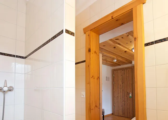 Bahnhof Готель