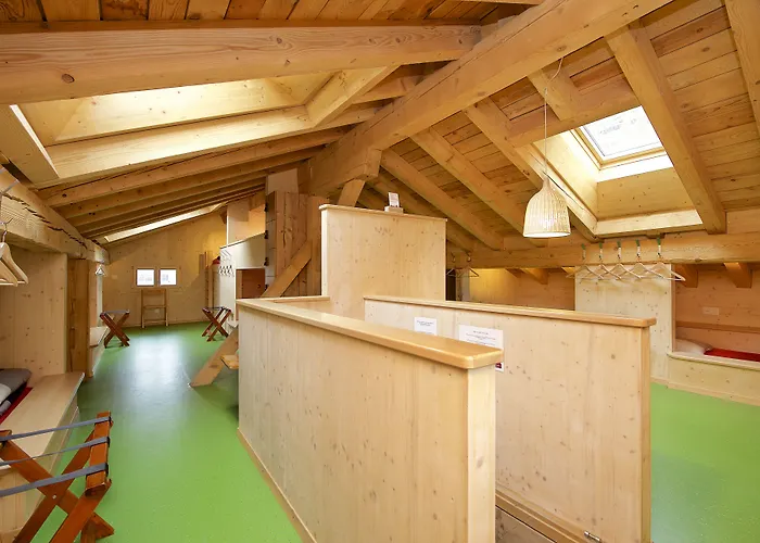 Готель Bahnhof *